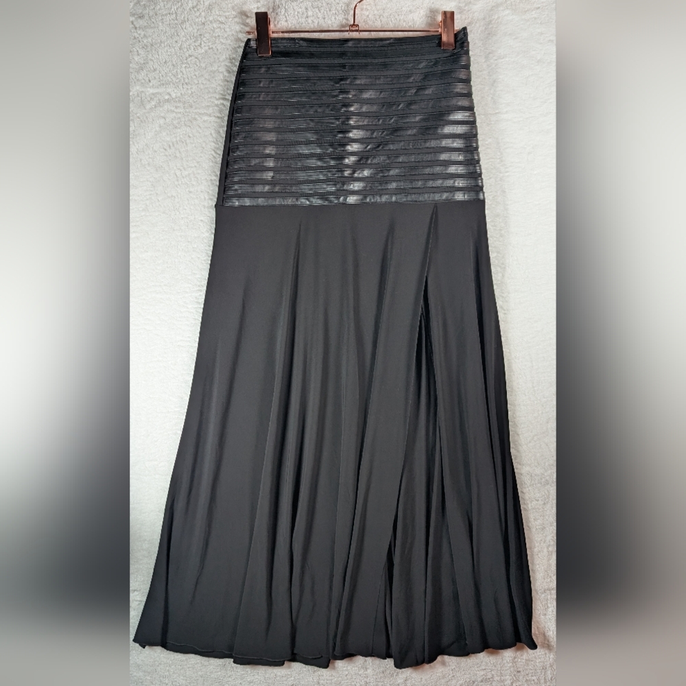 165-Designer Chic Black Maxi Skirt with Pleated Design Made In France Elastic - Picture 1 of 5
